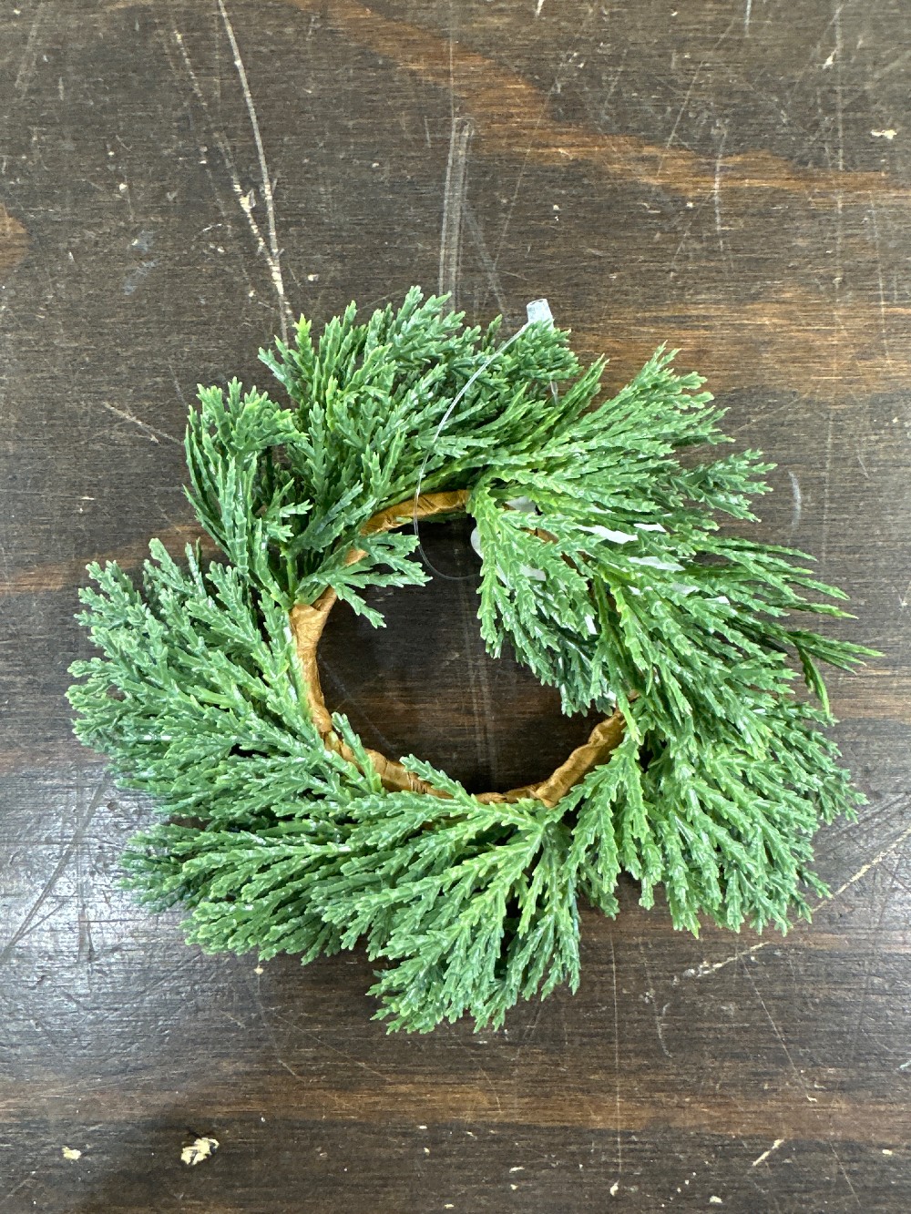 WREATHS & CANDLE RINGS