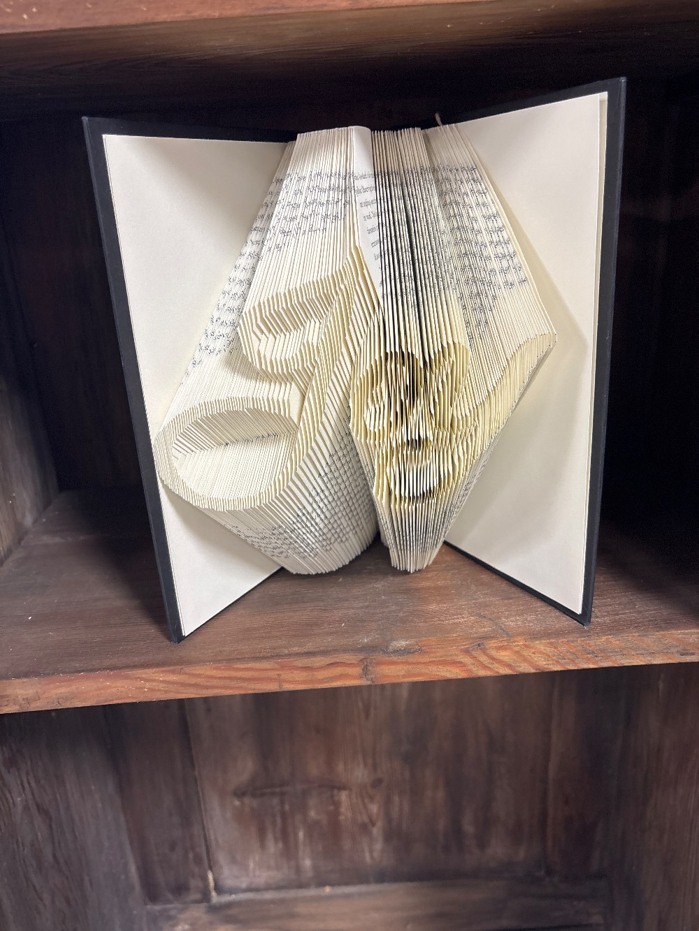 PAPER & BOOK ART