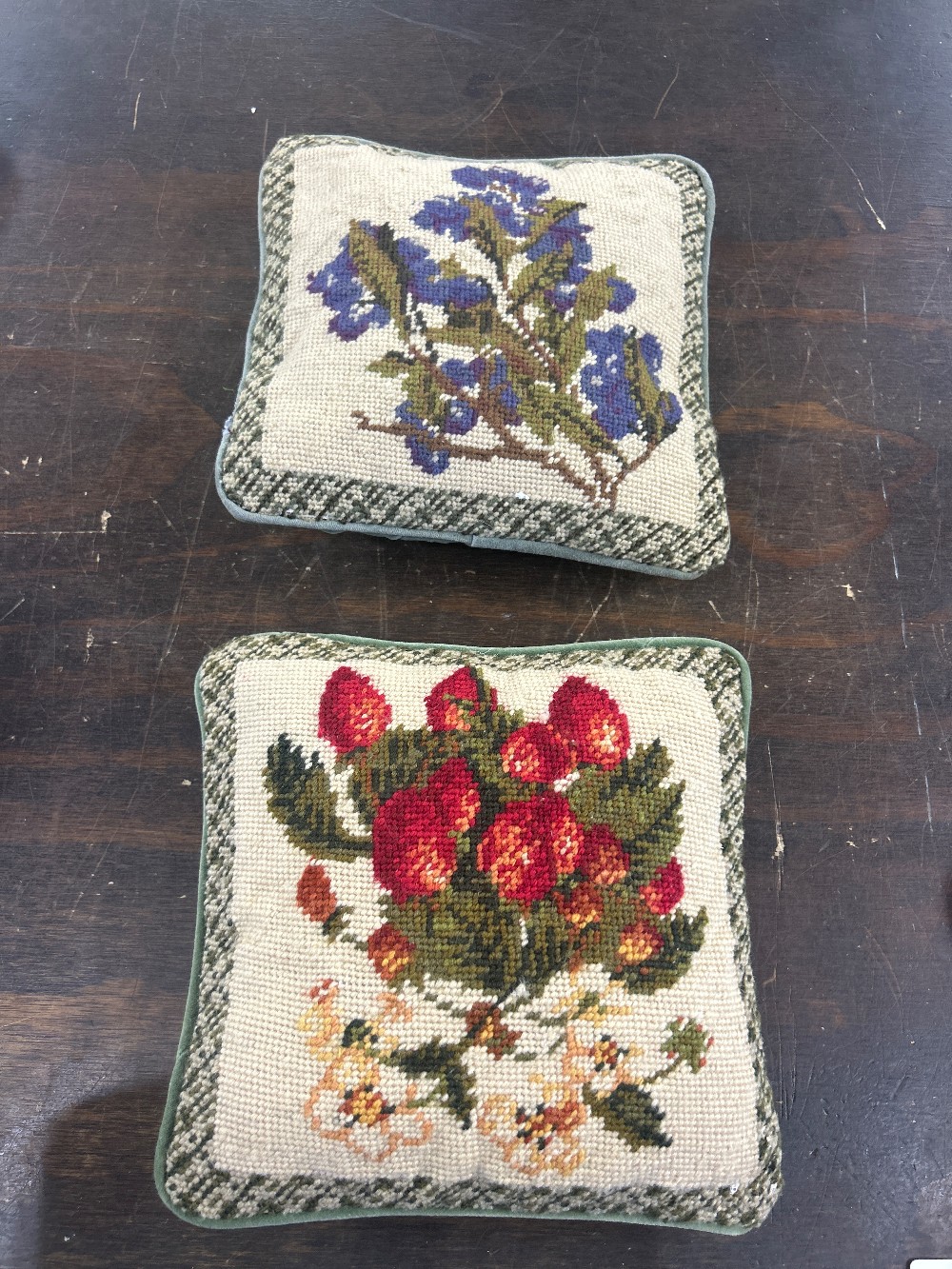 PILLOWS, COVERS & INSERTS