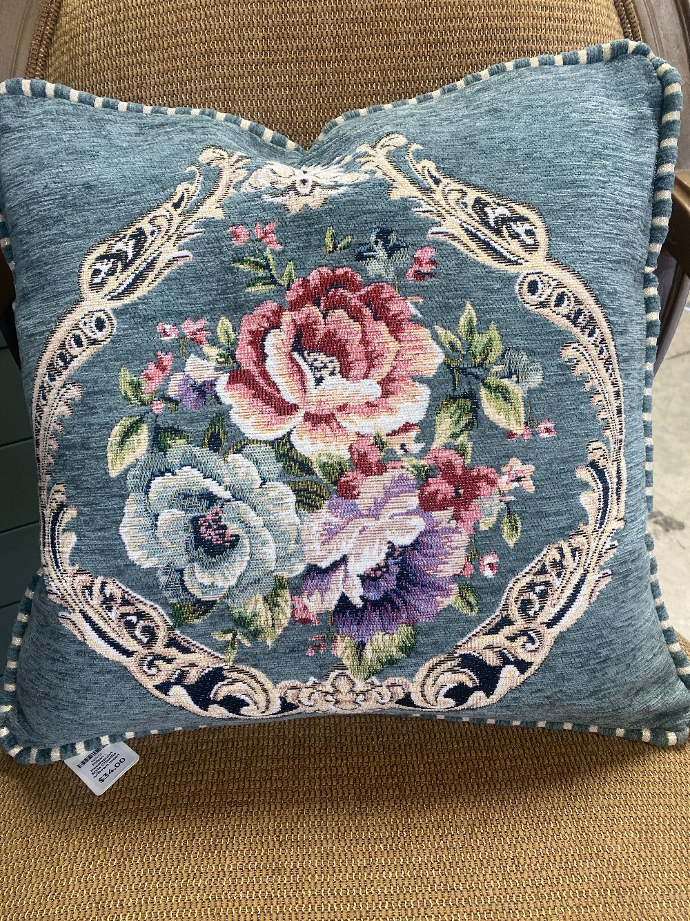 PILLOWS, COVERS & INSERTS