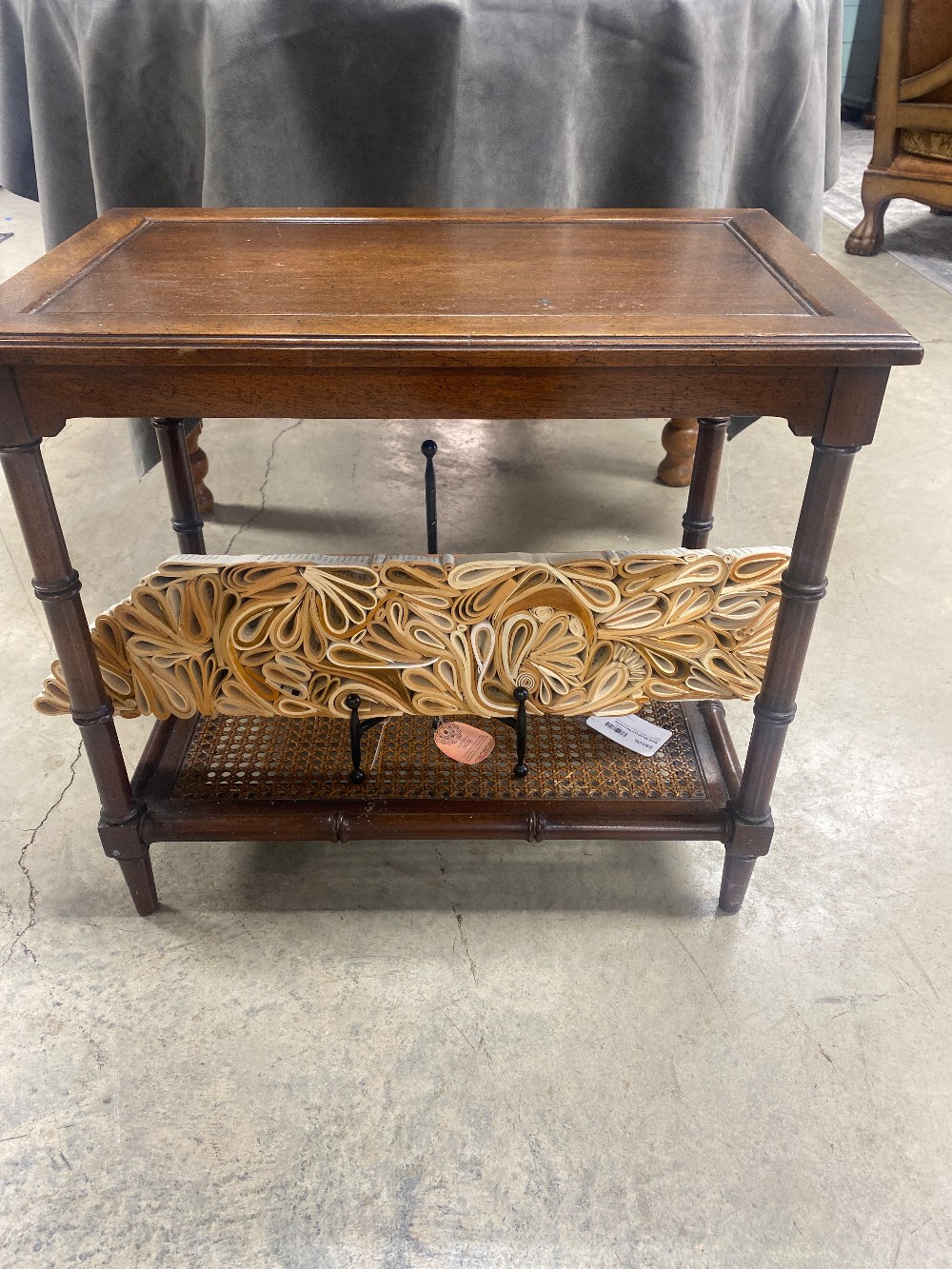 COFFEE & SIDE TABLES