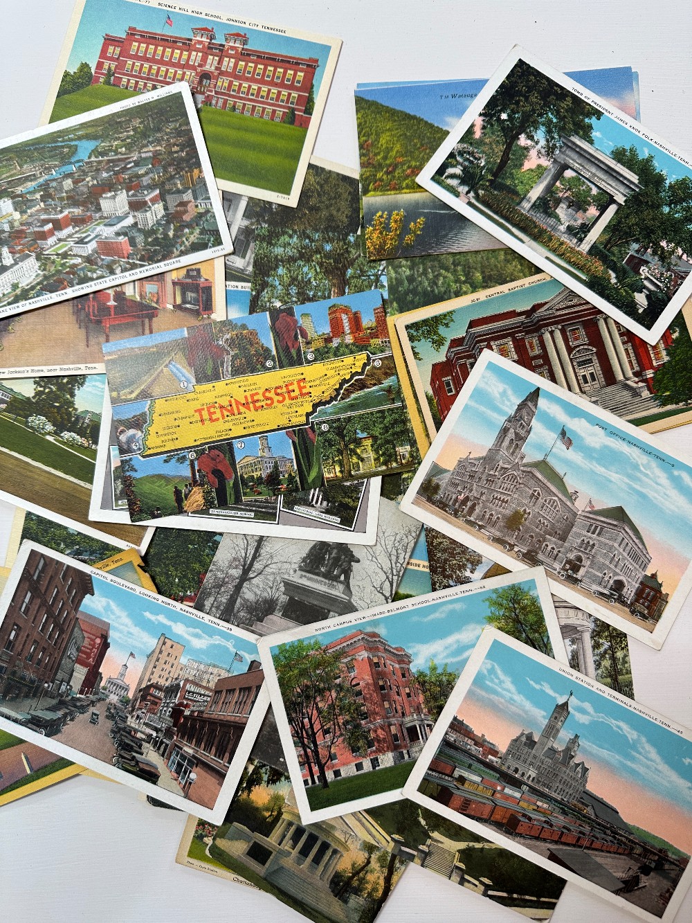 CARDS, TAGS & GIFT BAGS