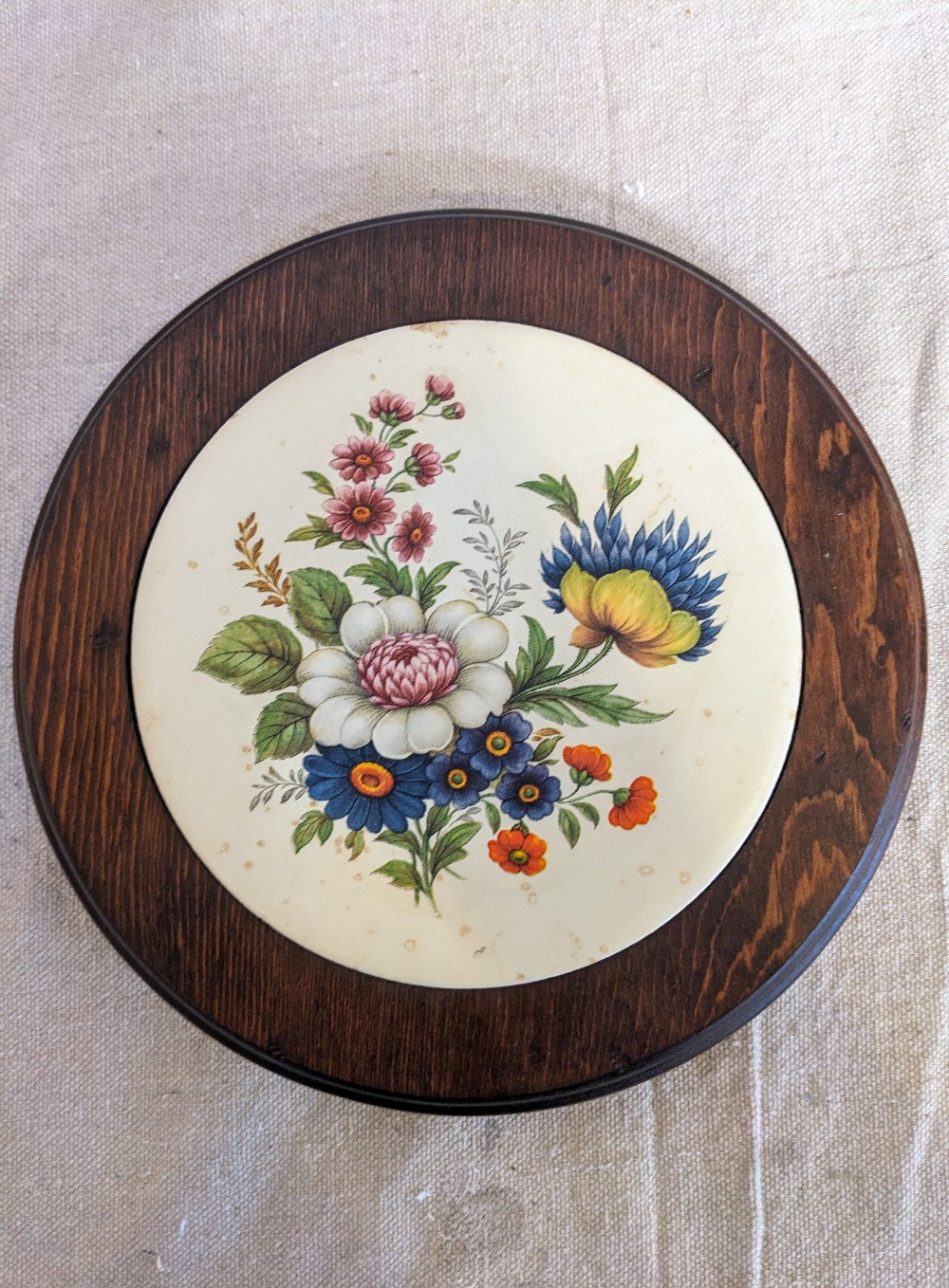 KITCHENWARE