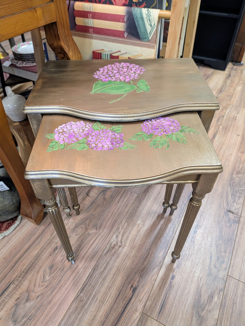 COFFEE & SIDE TABLES