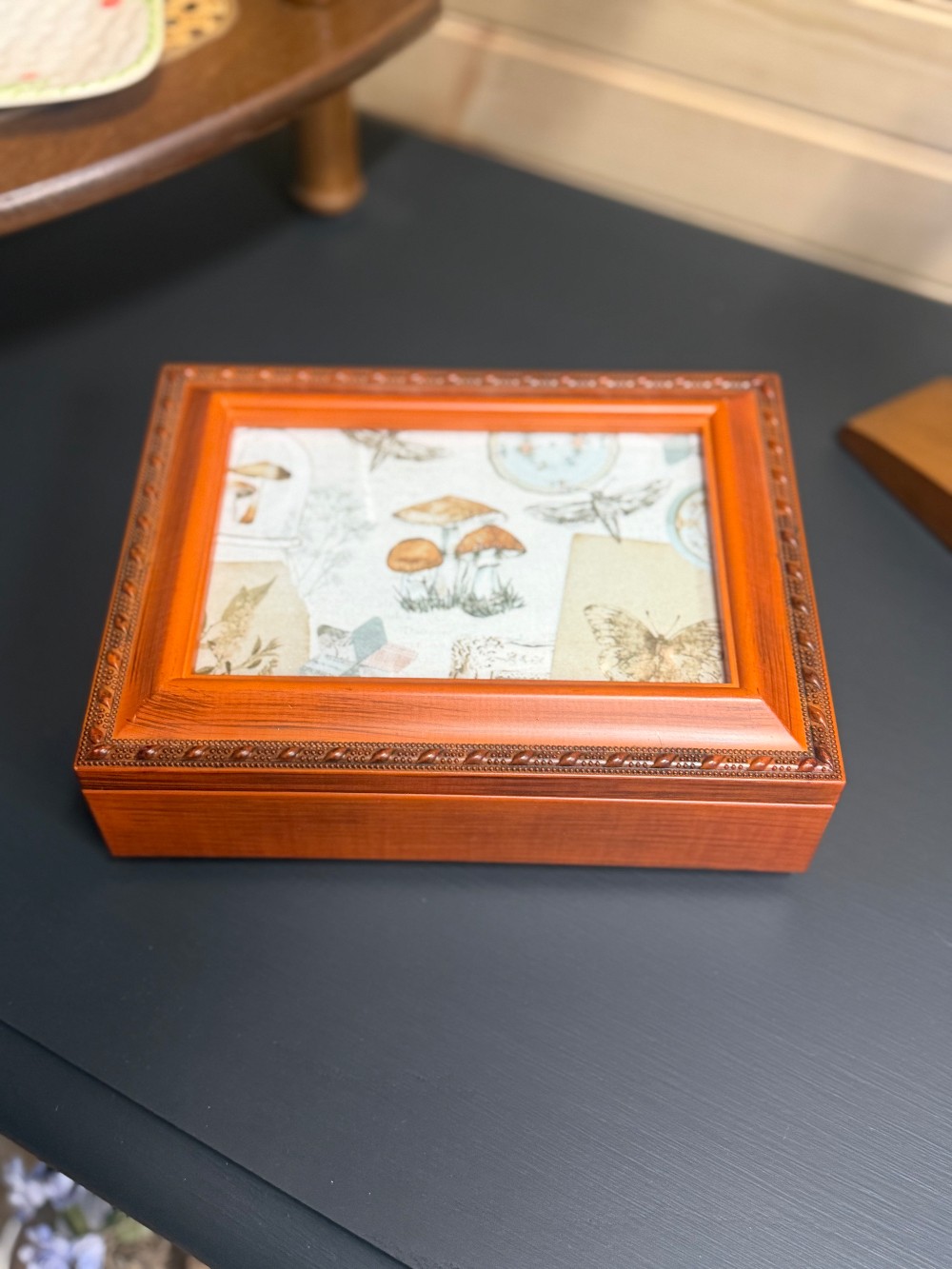 JEWELRY BOXES & TRINKET TRAYS