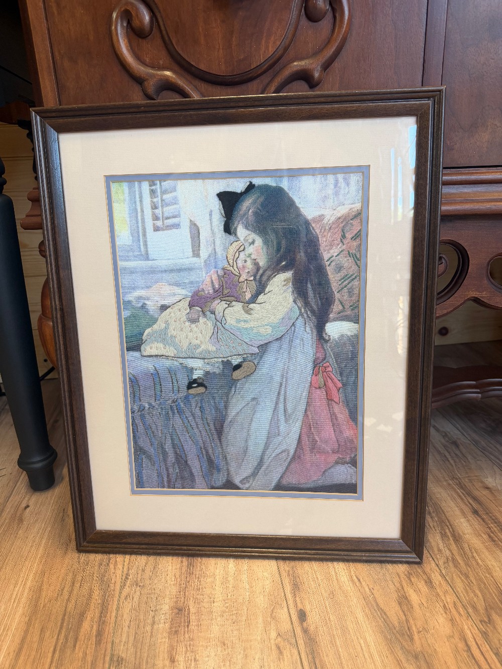 VINTAGE FRAMES & ARTWORK