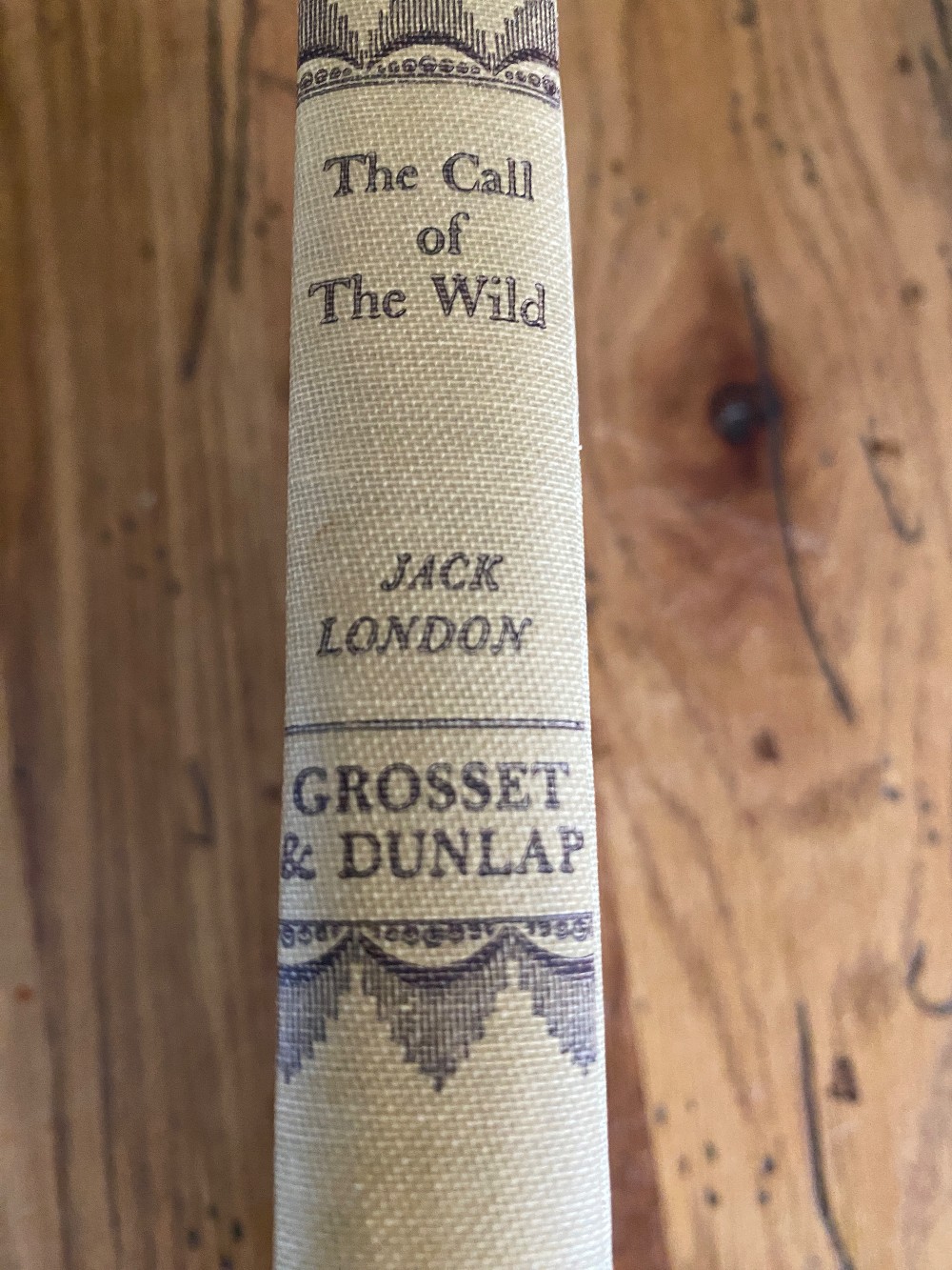 VINTAGE BOOKS & MUSIC