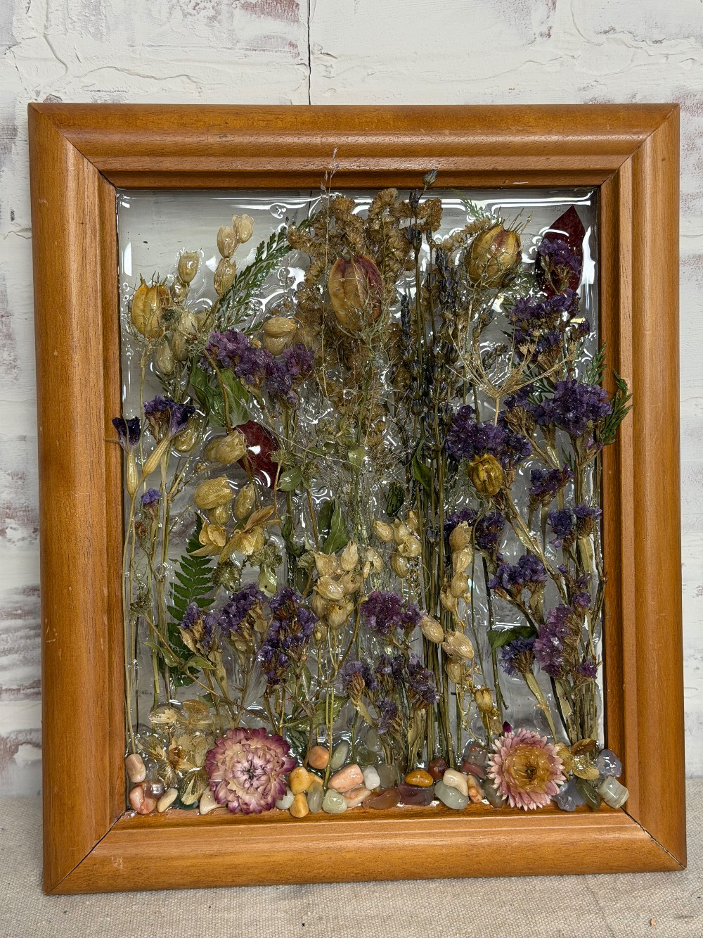 VINTAGE FRAMES & ARTWORK