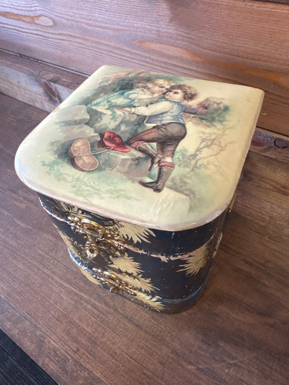 Rare Antique Victorian Lady’s Collar Double dresser Box