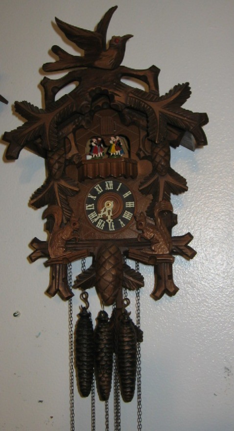 1-day Cuckoo Clock fir tree faceplate, 1 bird topper