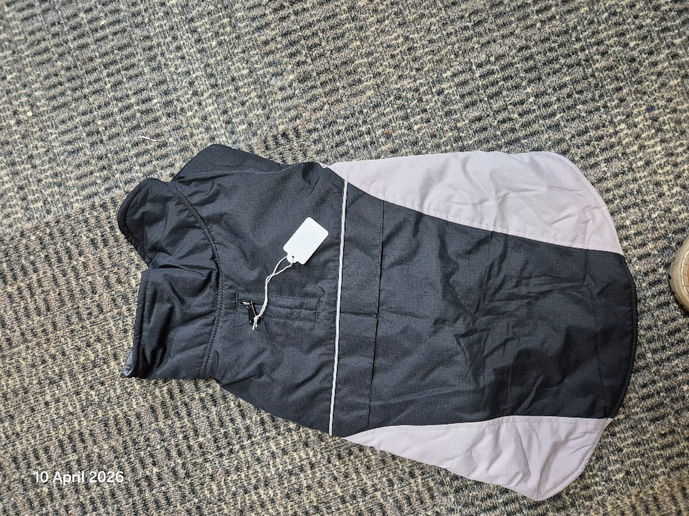 Dog Coat Size Large 16