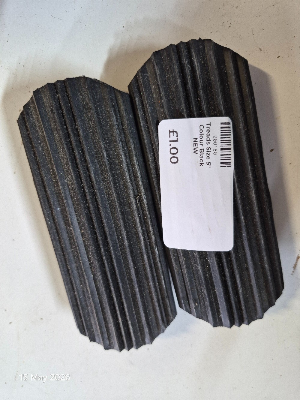 Treads Size 5