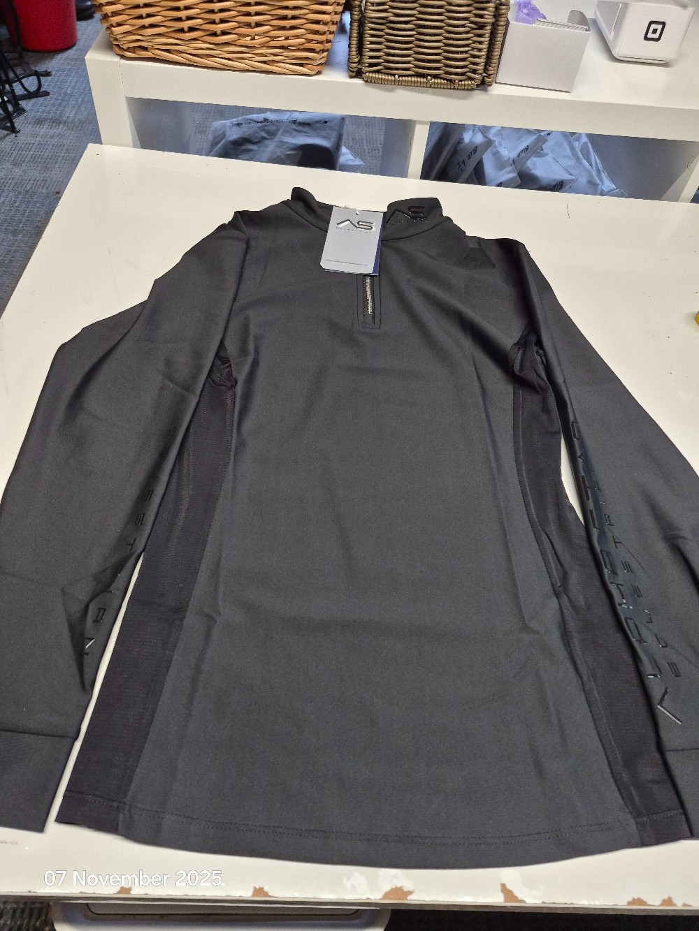 Alpha Star Baselayer Size XSmall Colour Black BNWT