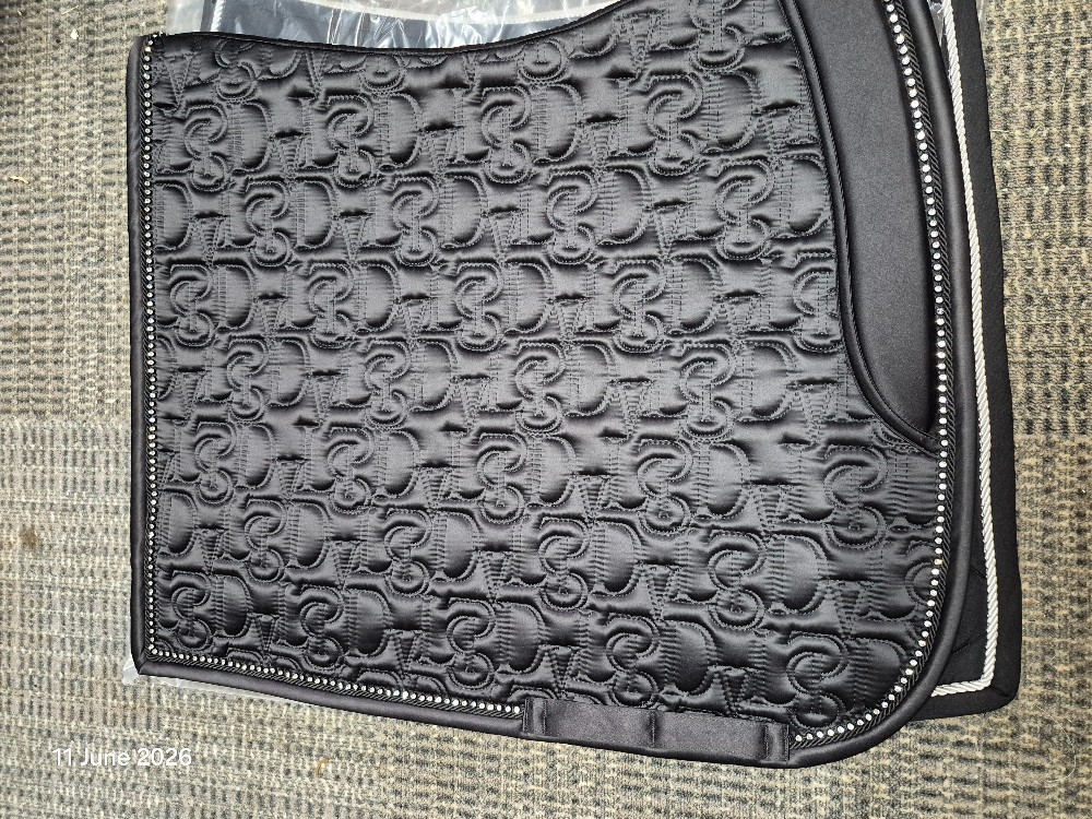 PS of Sweden Diamonte Dressage Pad Size Large Black BNWT