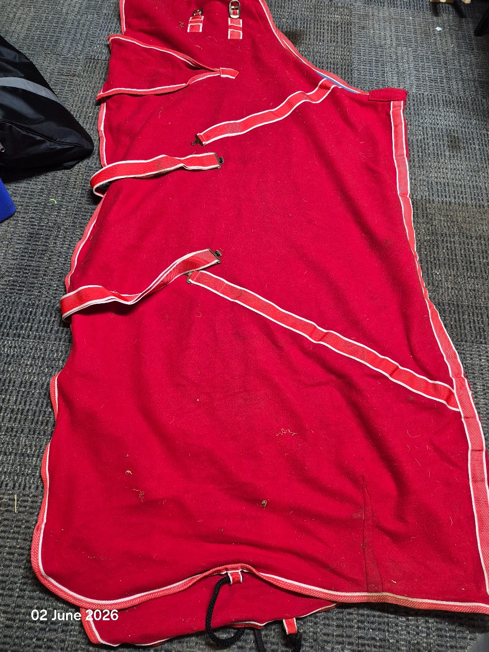 Fleece Rug No Neck Size 6'3 Colour Red USED