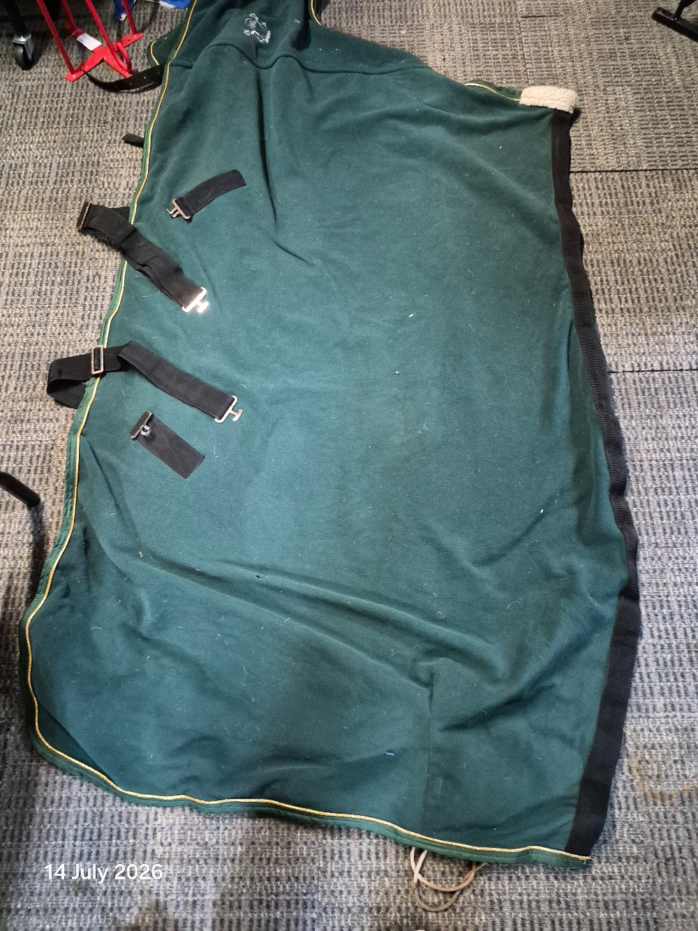 Double Horse Fleece Size 6'3 Colour Green USED