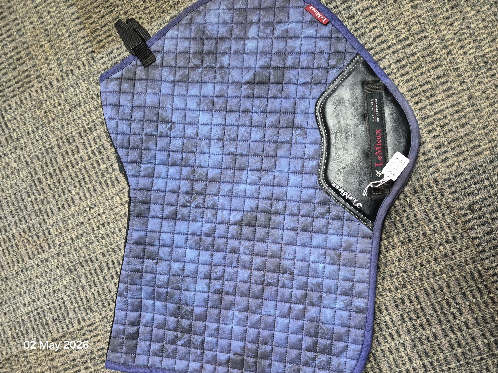 LeMieux Saddle Pad Size Lagre CC Colour Ink Marble USED