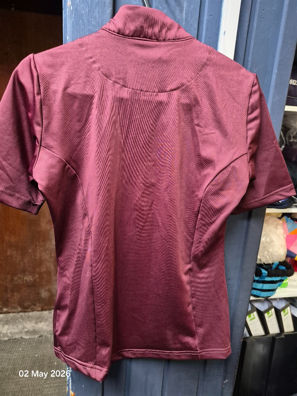 Shortsleeve Baselayer Size Adult Small Burgundy LIKE NEW