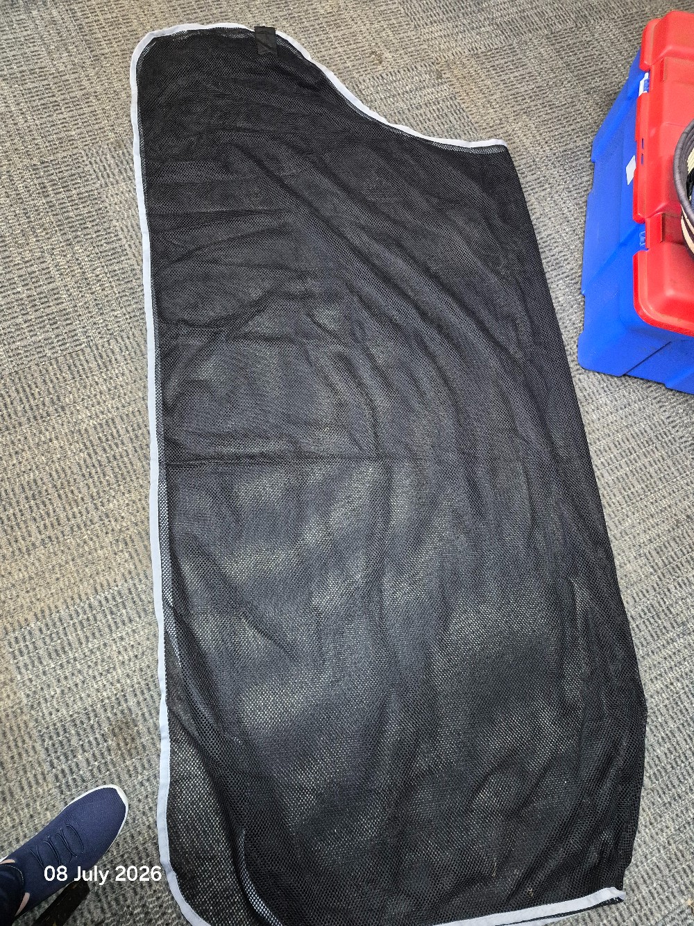 MEsh Cooler Size 198cm  6'6 Colour Black LIKE NEW