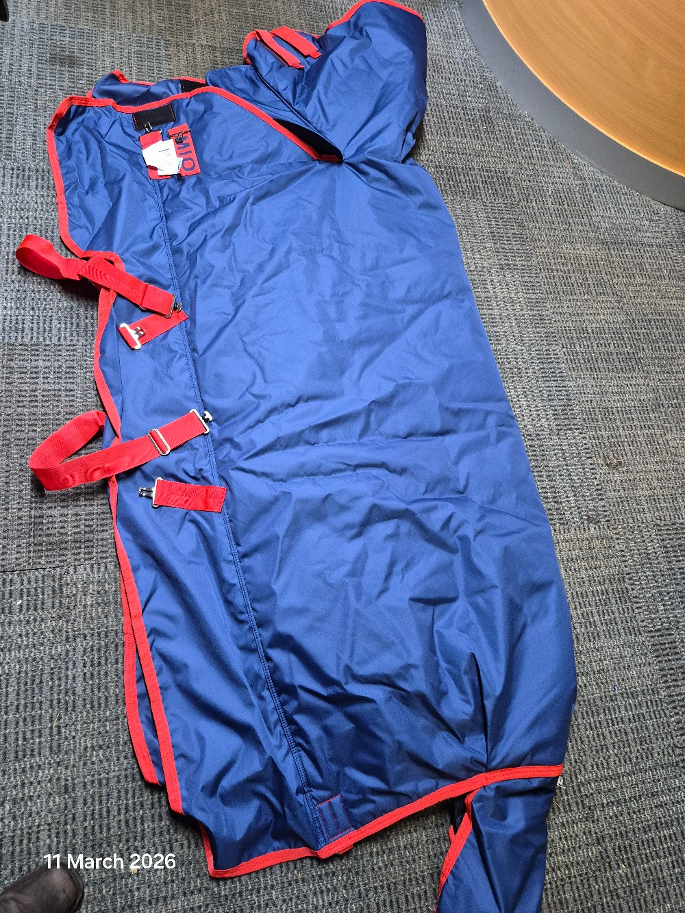 HWI MIO Combo T/O 660D Size 5'6 350gm Colour Navy/Red BNWT