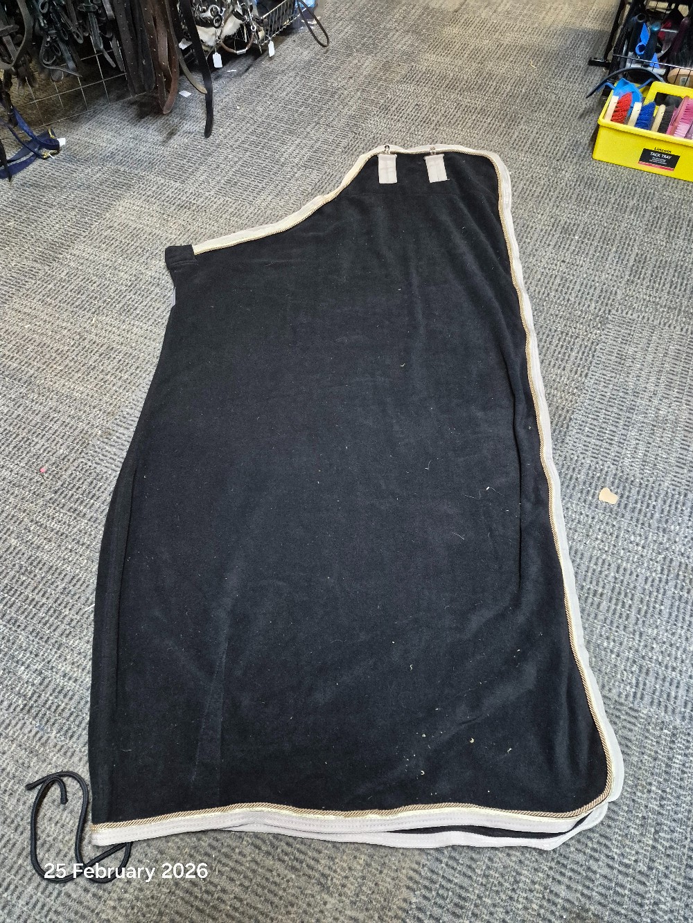 Esperado Show Fleece Size 5'9 Colour Black USED