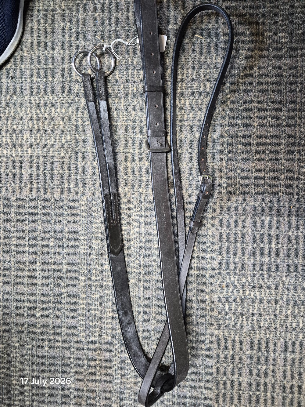 MArtingale Size Full Colour Black USED