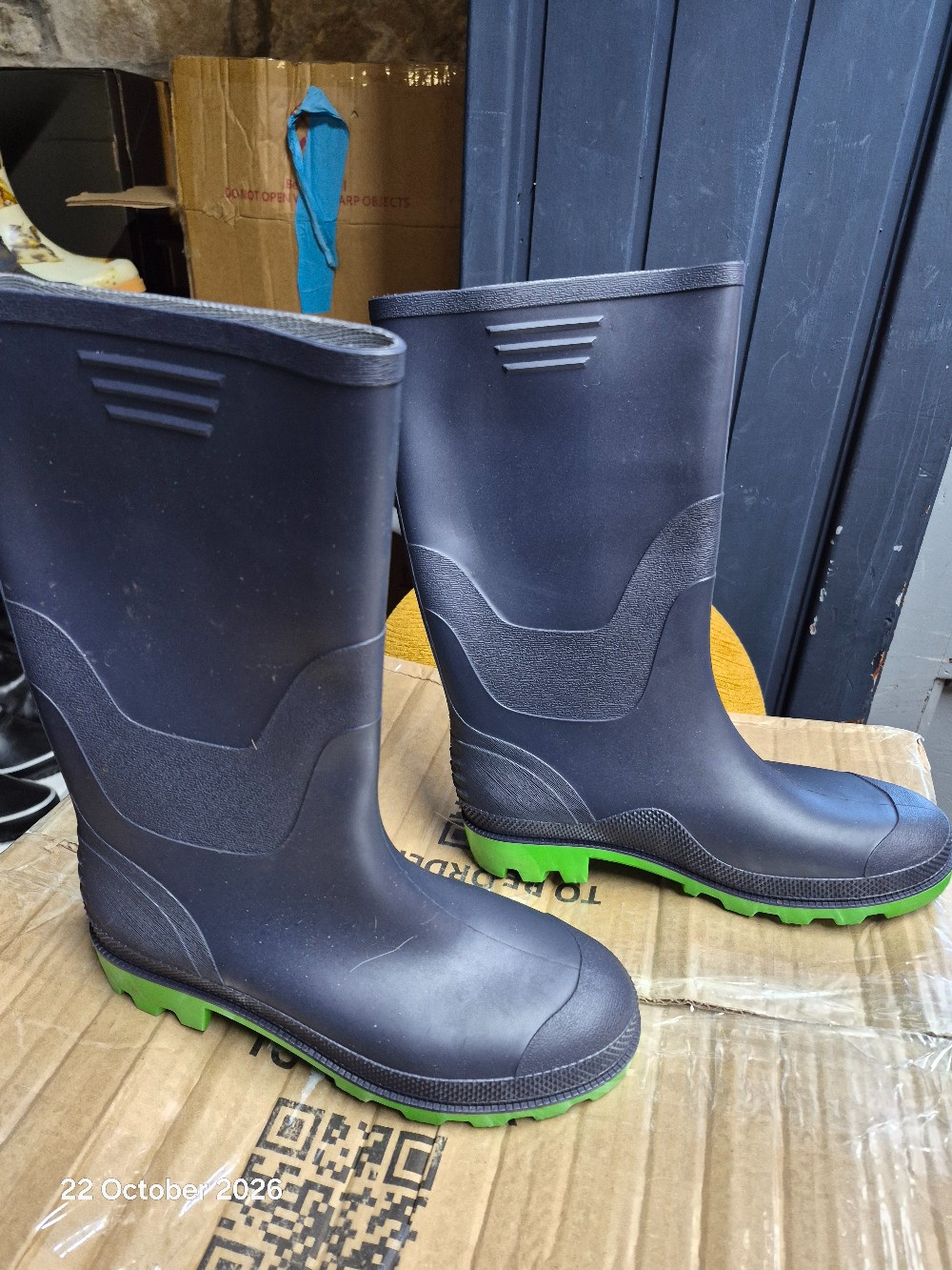 Wellies Size 6 Euro 39 Colour Navy Green NEW