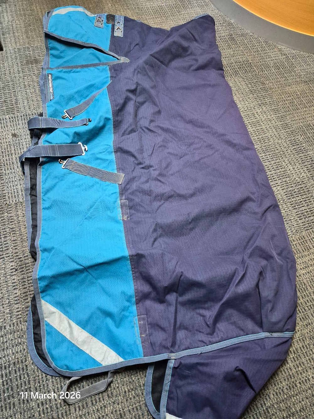 Shires T/O 1/4 Neck Size 6'3Medium Colour Navy/Green USED