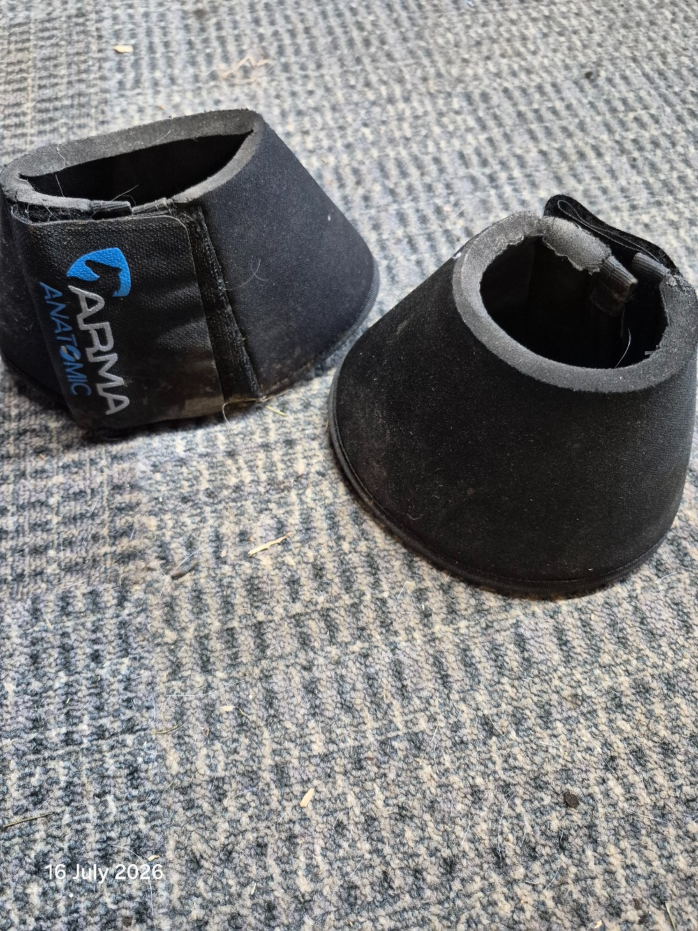 Arma Neoprene Overreach Boots Size Cob USED
