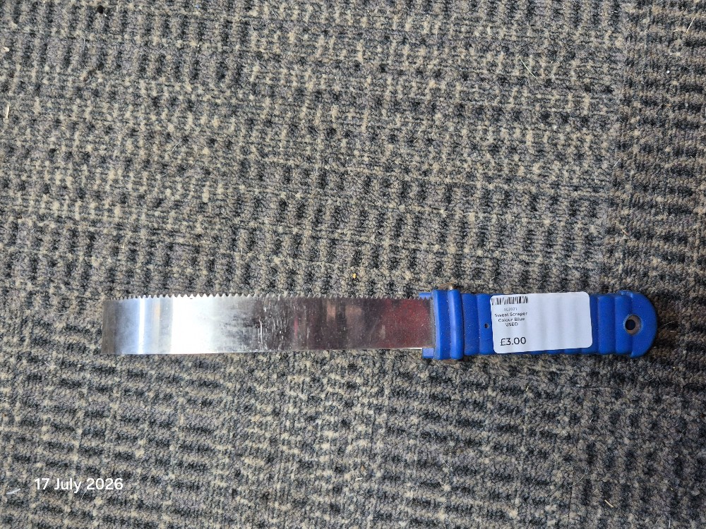 Sweat Scraper Colour Blue USED