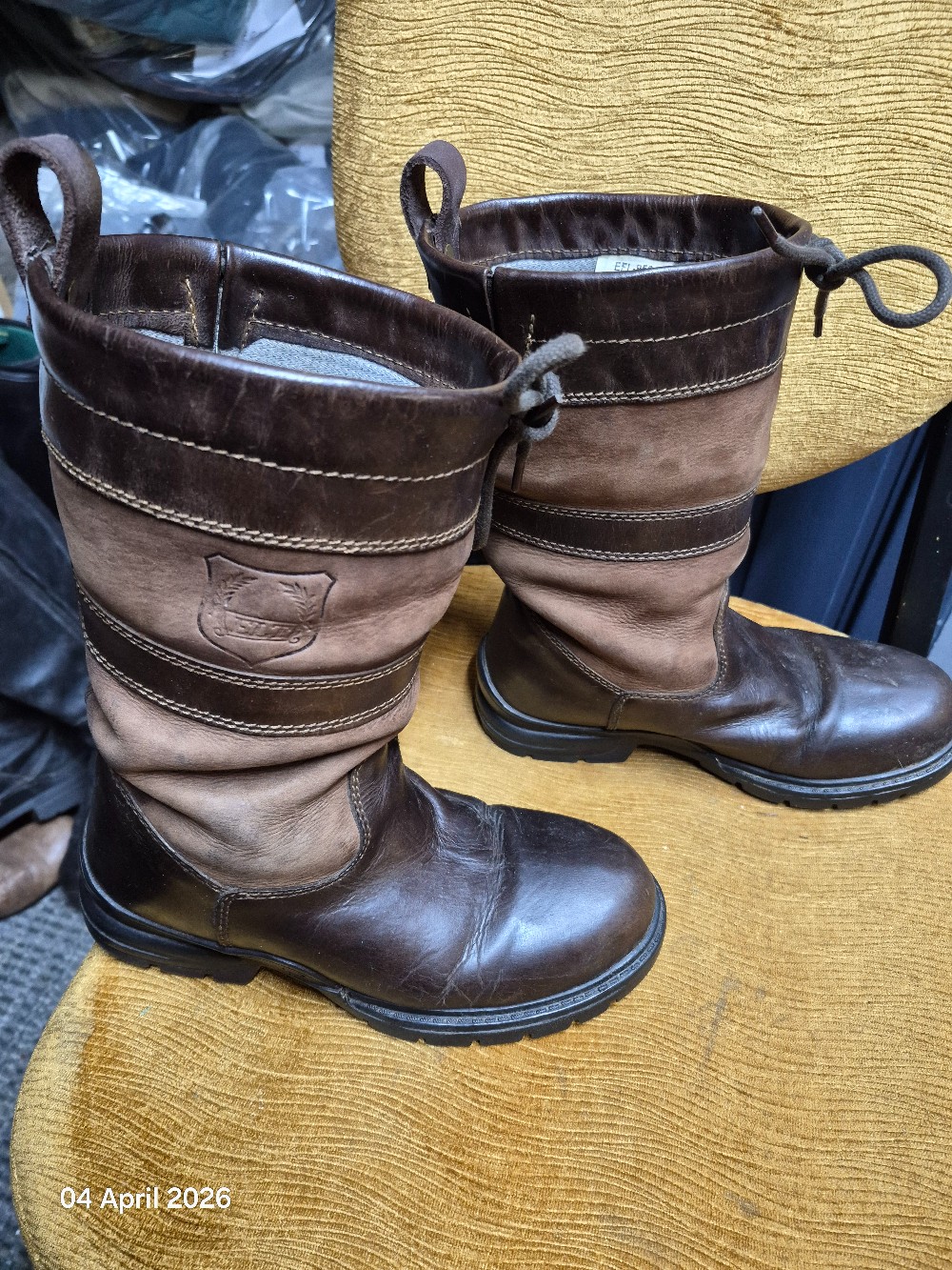 ELT Short Yard Boots Size 5 Colour Brown USED