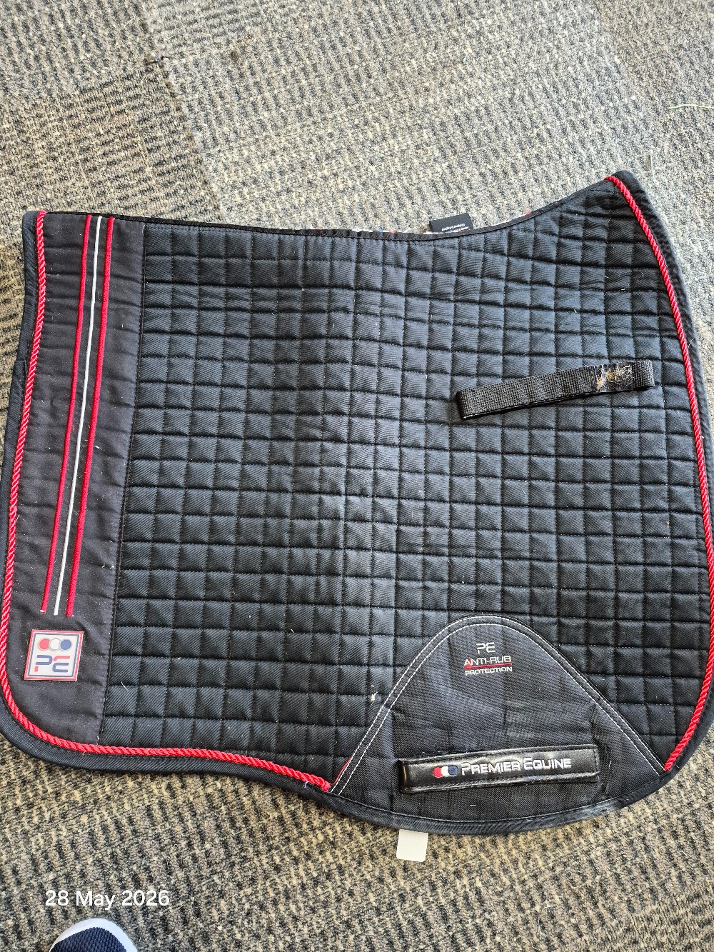PEI Dressage Pad Size Full Colour Black/Red USED