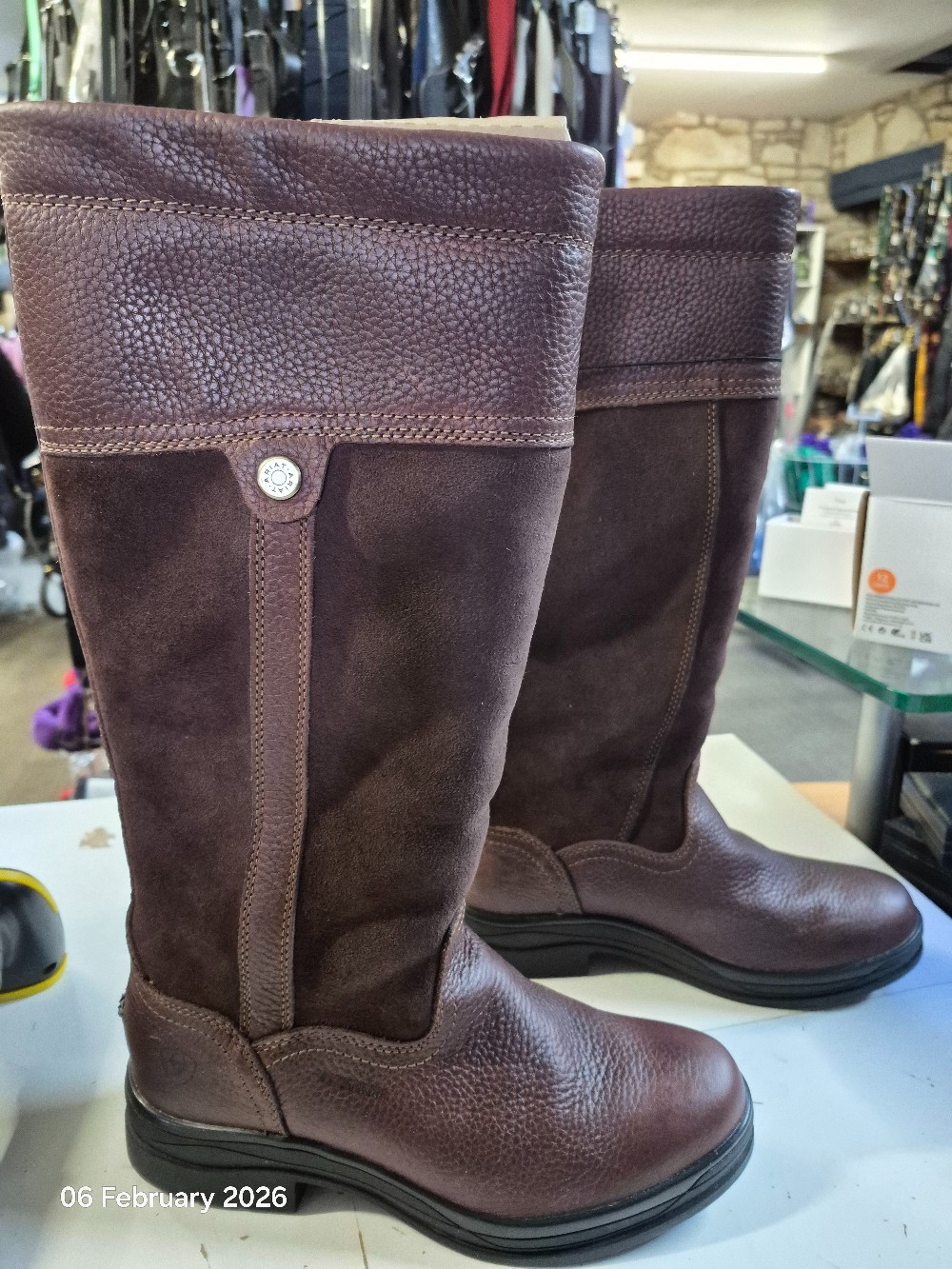 ARIAT Windermere IIH20 Size 5 B Med FM Brown NEW