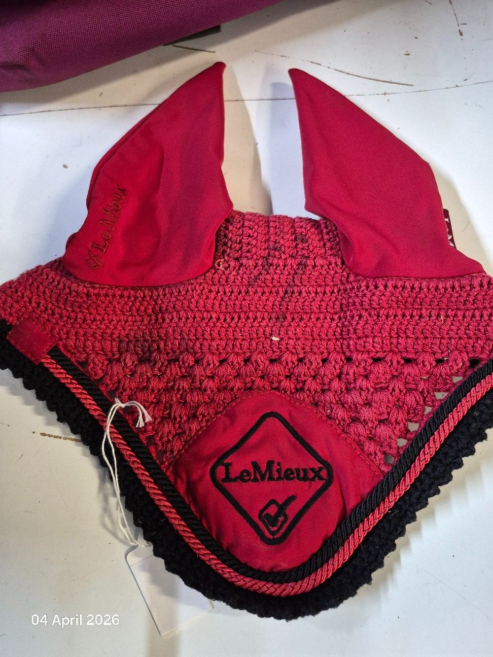 LeMieux Ears Size Medium Colour Chilli USED