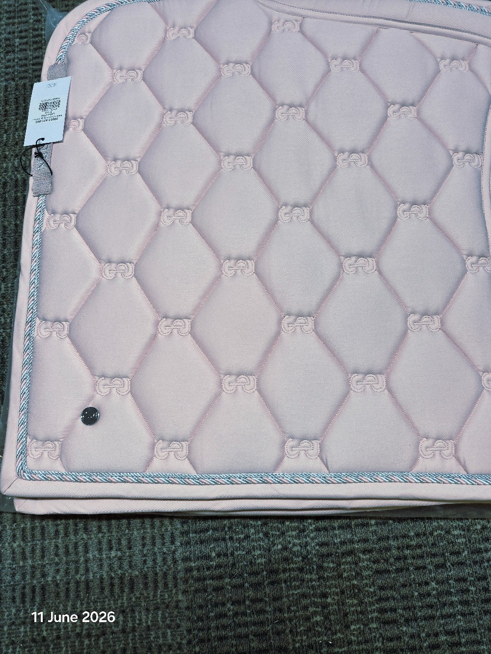 P S Of Sweden Dressage Pad Size Large Colour Lotus Pink BNWT
