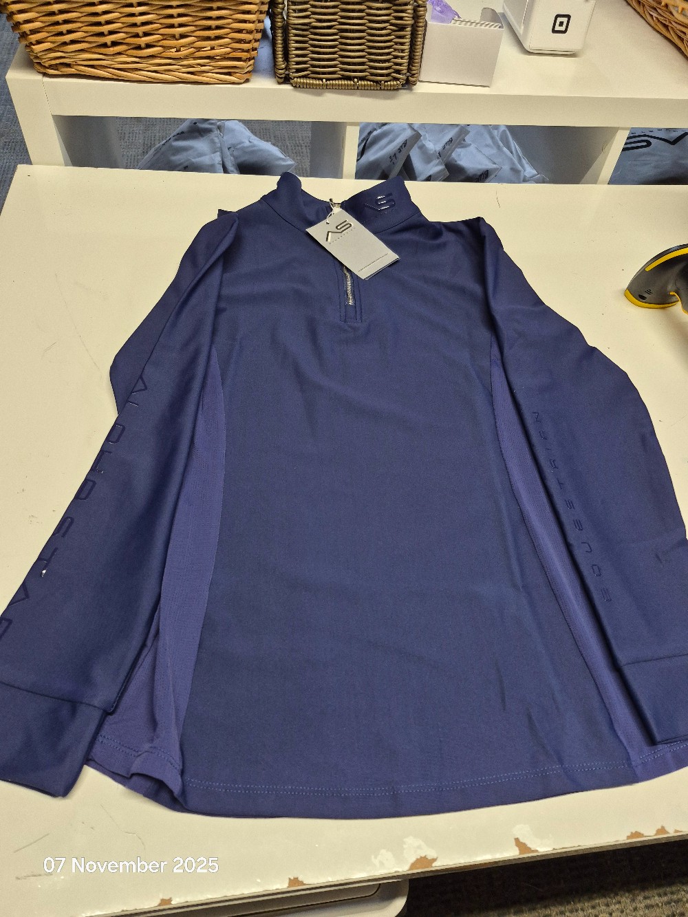 Alph Star Baselayer Size Medium Colour Navy BNWT