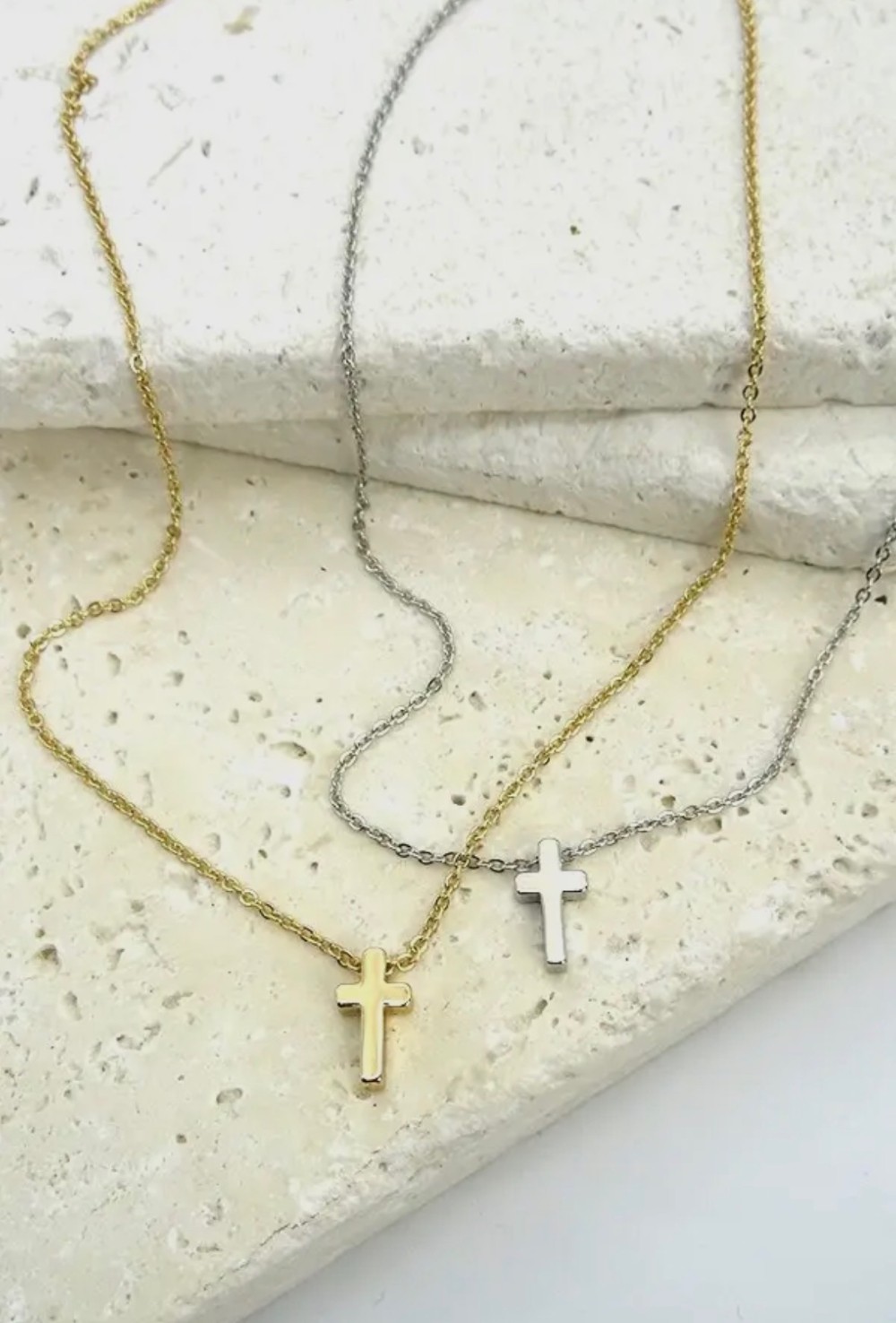 Classic Mini Cross Necklace - Gold