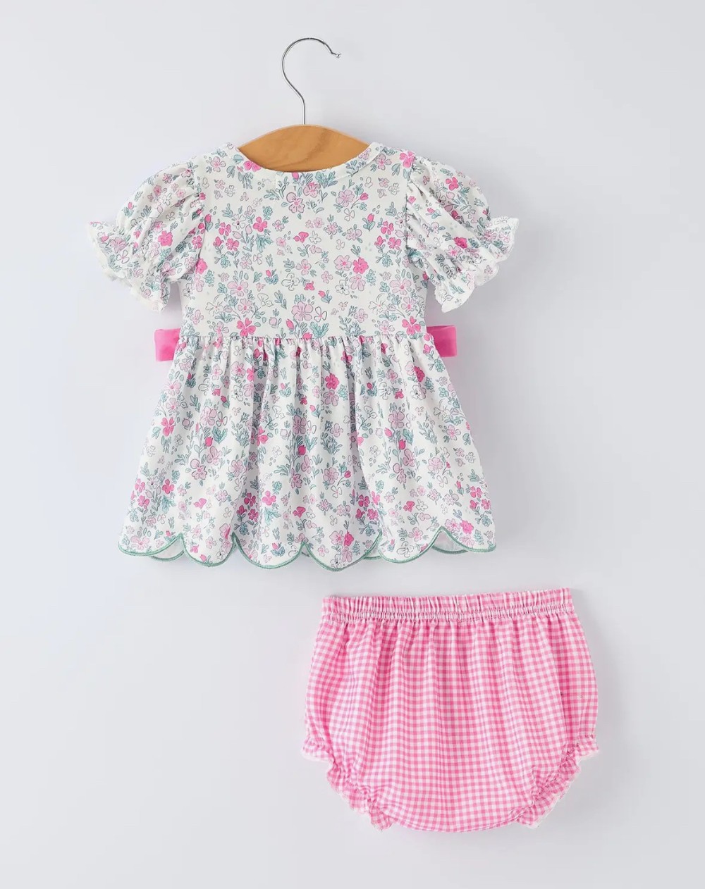 Mama's Girl Smocked Baby Girl Bloomers Set