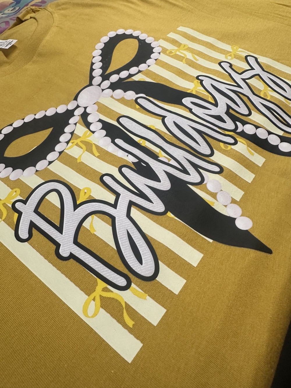 Bulldogs Pearl Bow T-Shirt