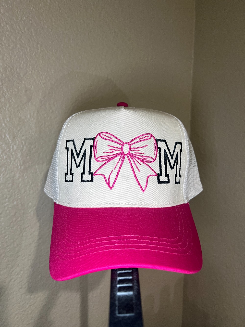 Mom Bow Structured Embroidered Mesh Hat