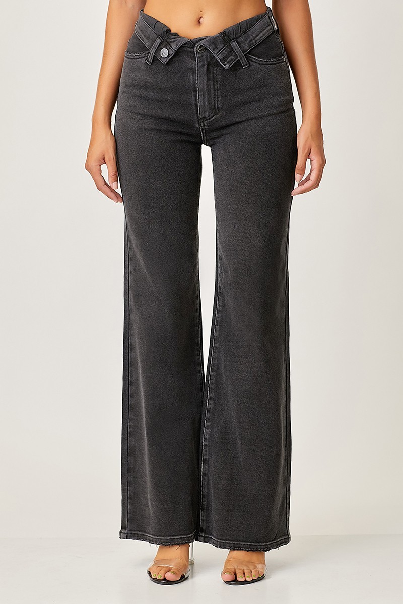 Mid Rise Flap Slim Wide Leg Jeans