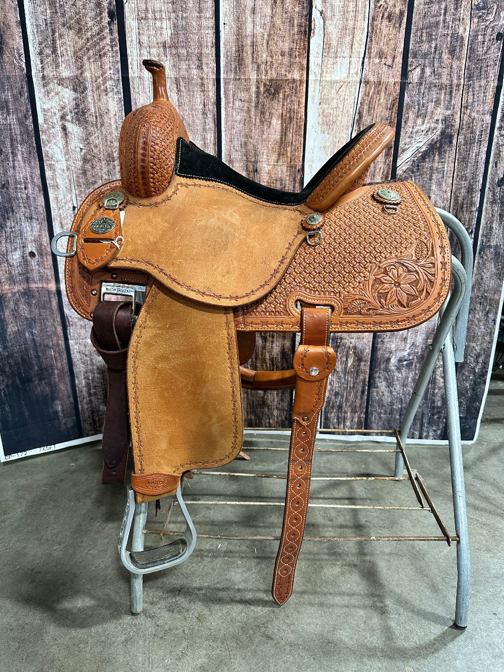 Western Saddles