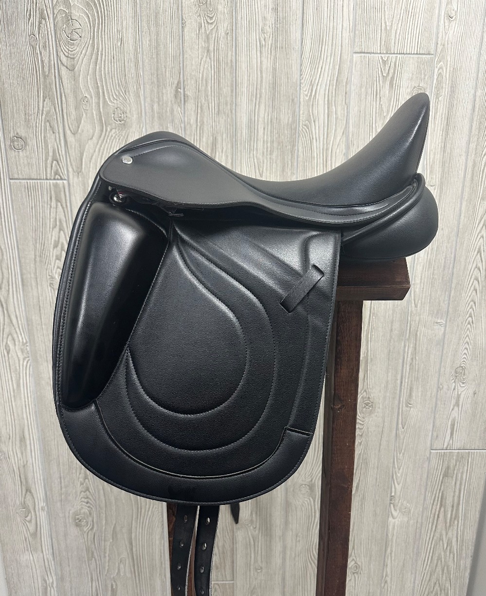 PE Synthetic Dressage-16.5
