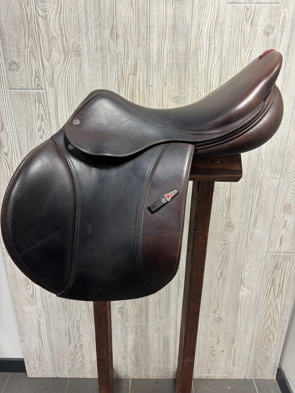 Equipe Davinci Saddle 17.5