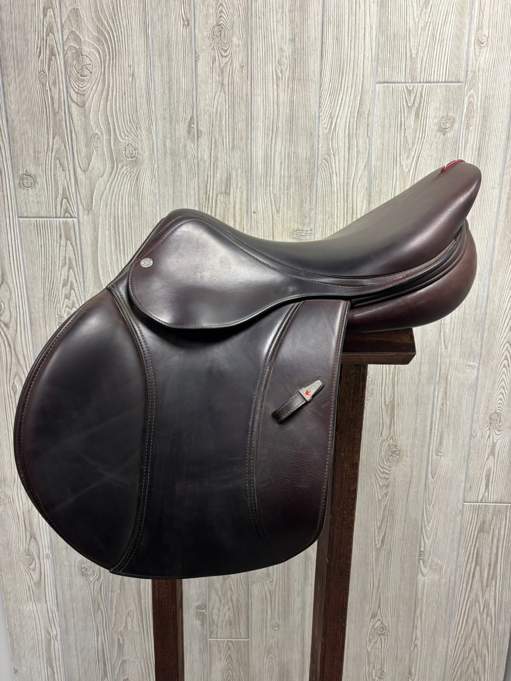 Equipe Davinci Saddle 17