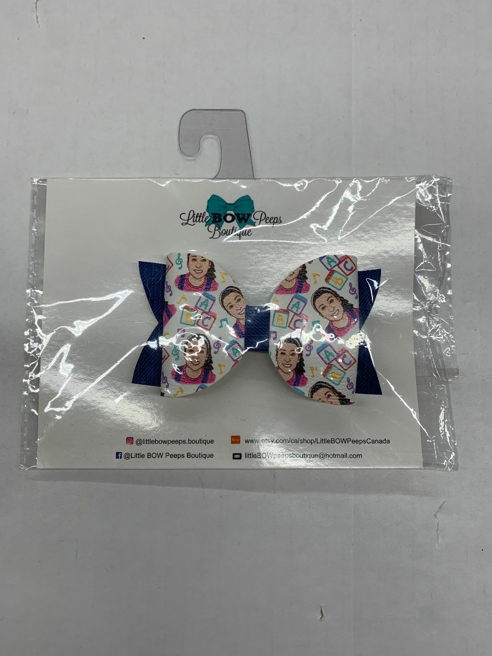 Ms. Rachels Bow Hairclip