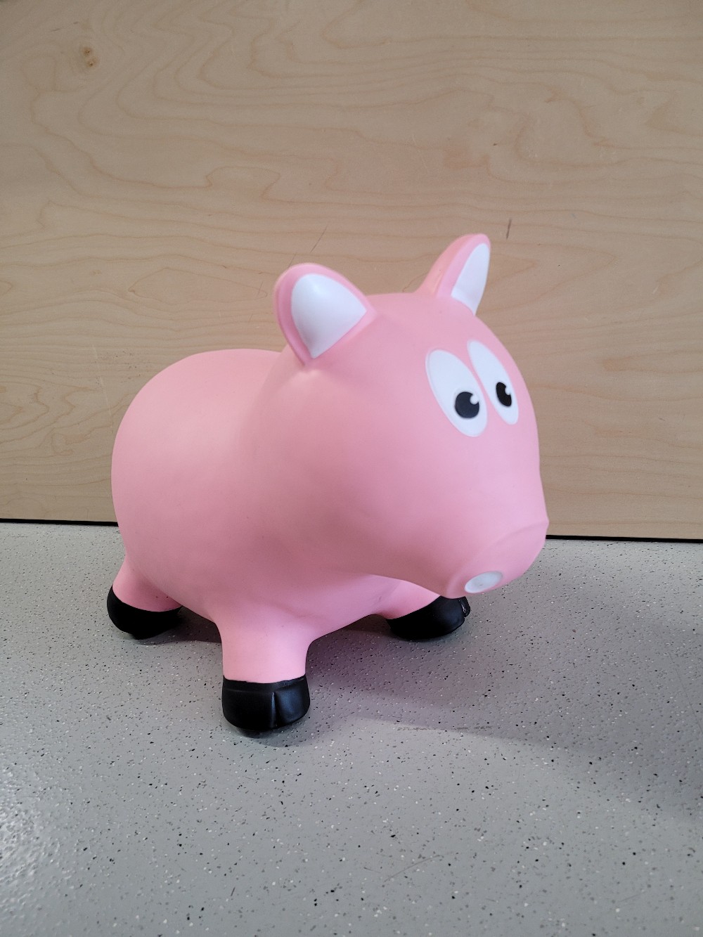 Pig Hopper