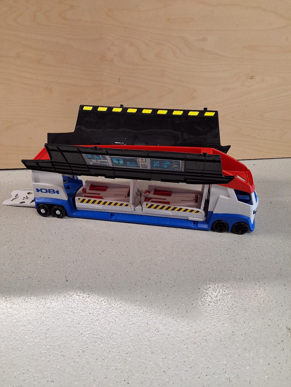 Dual vehicle launcher paw patroller