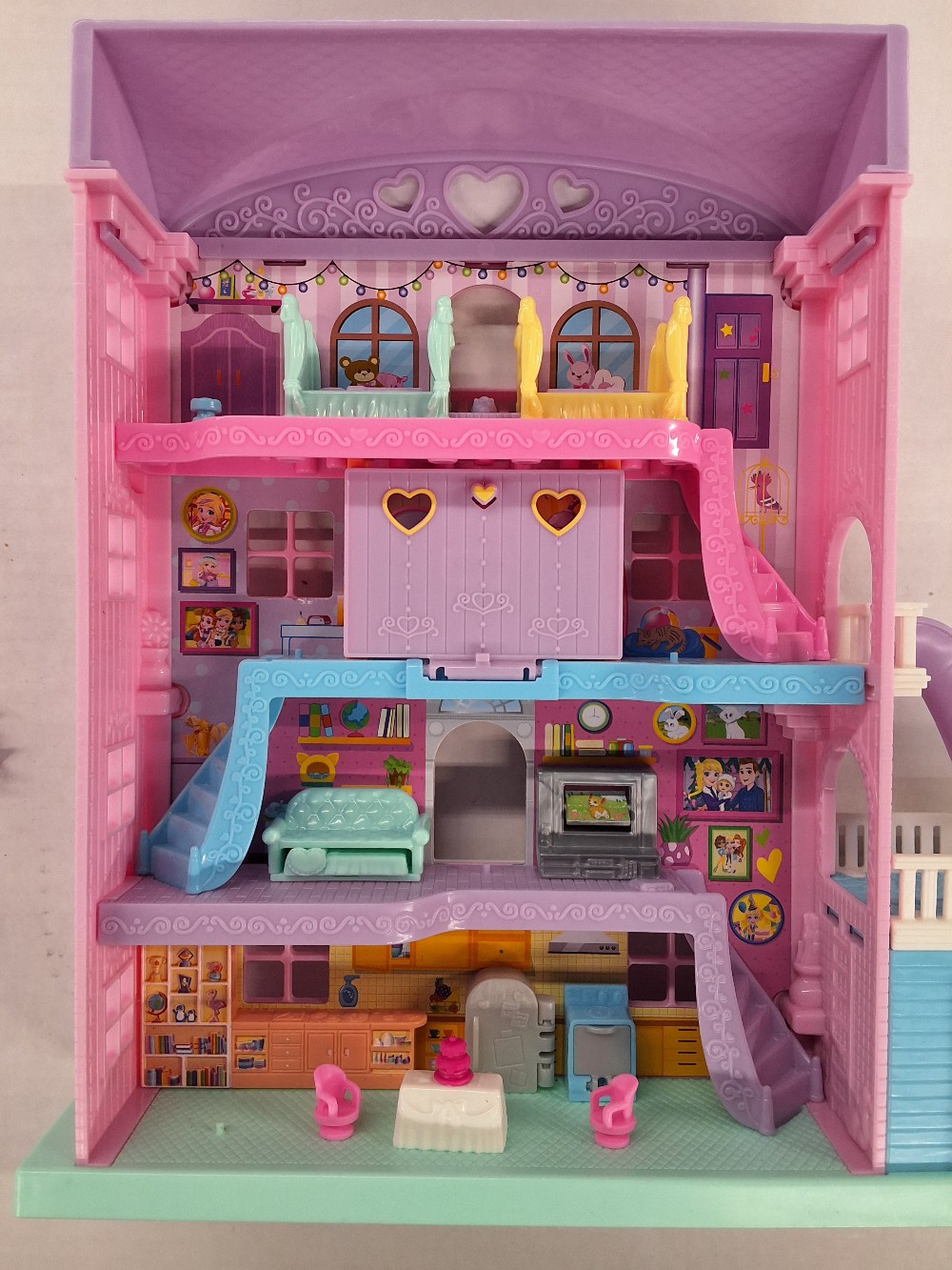 Polly pocket house