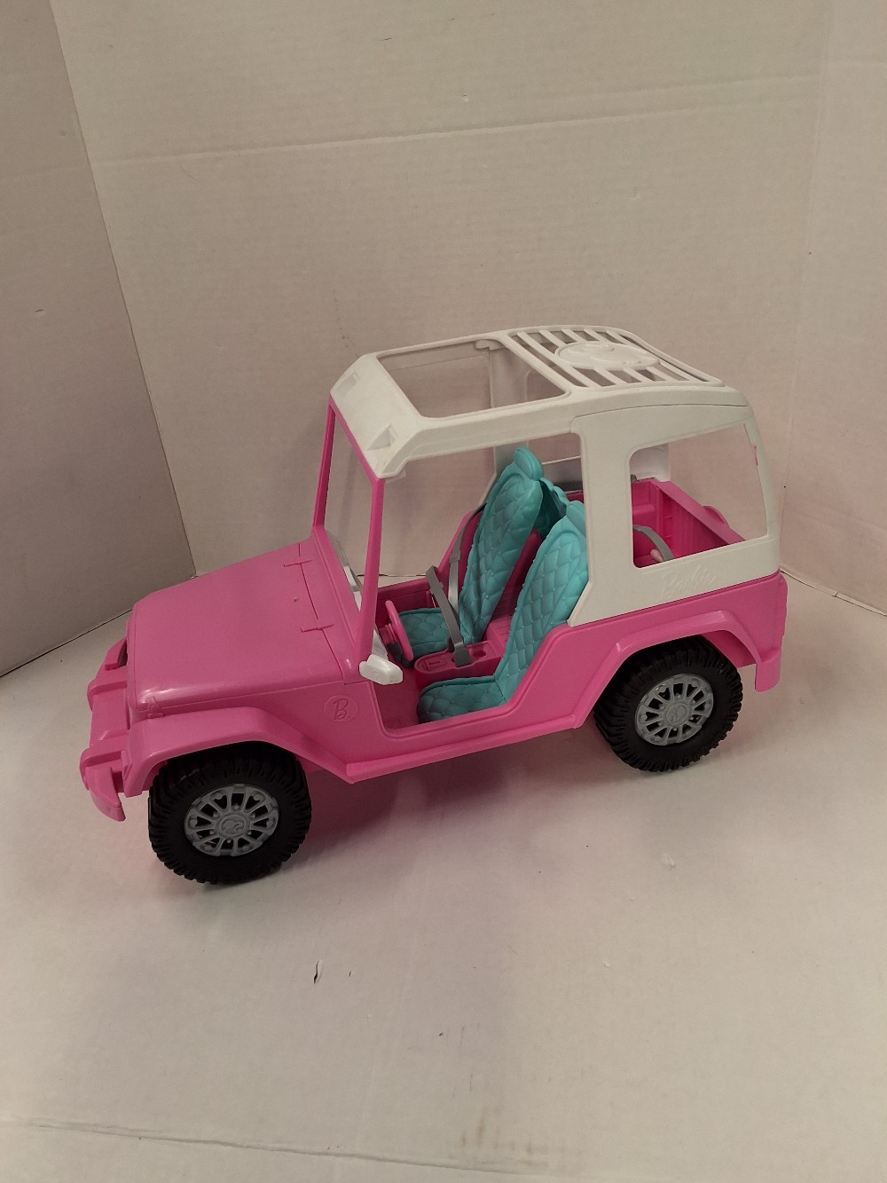 Barbie jeep